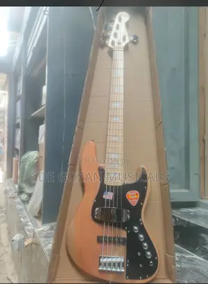 Fender Active Bass Guitar