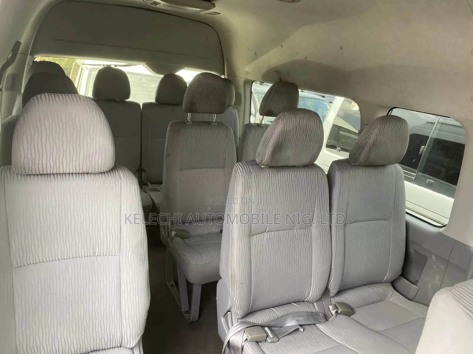 Toyota HiAce 2018 White