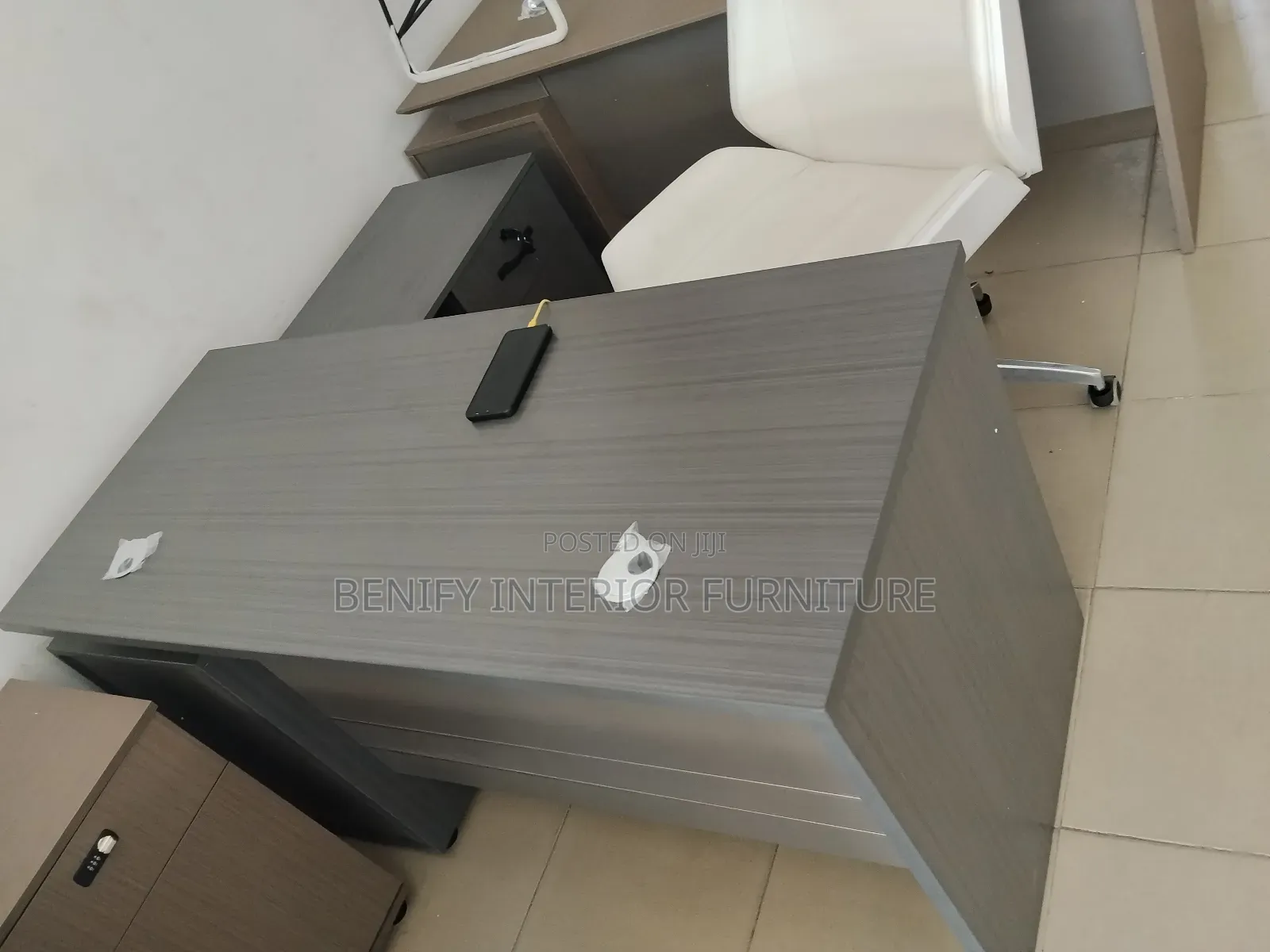 1.4 Meter Executive Office Table With Side Extension