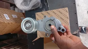 2tr Belt Adjuster/Tensioner for Hilux, Hiace