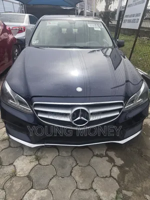 Mercedes-Benz E350 Base 4Matic Coupe AWD (3.5L 6cyl 7A) 2014 Blue