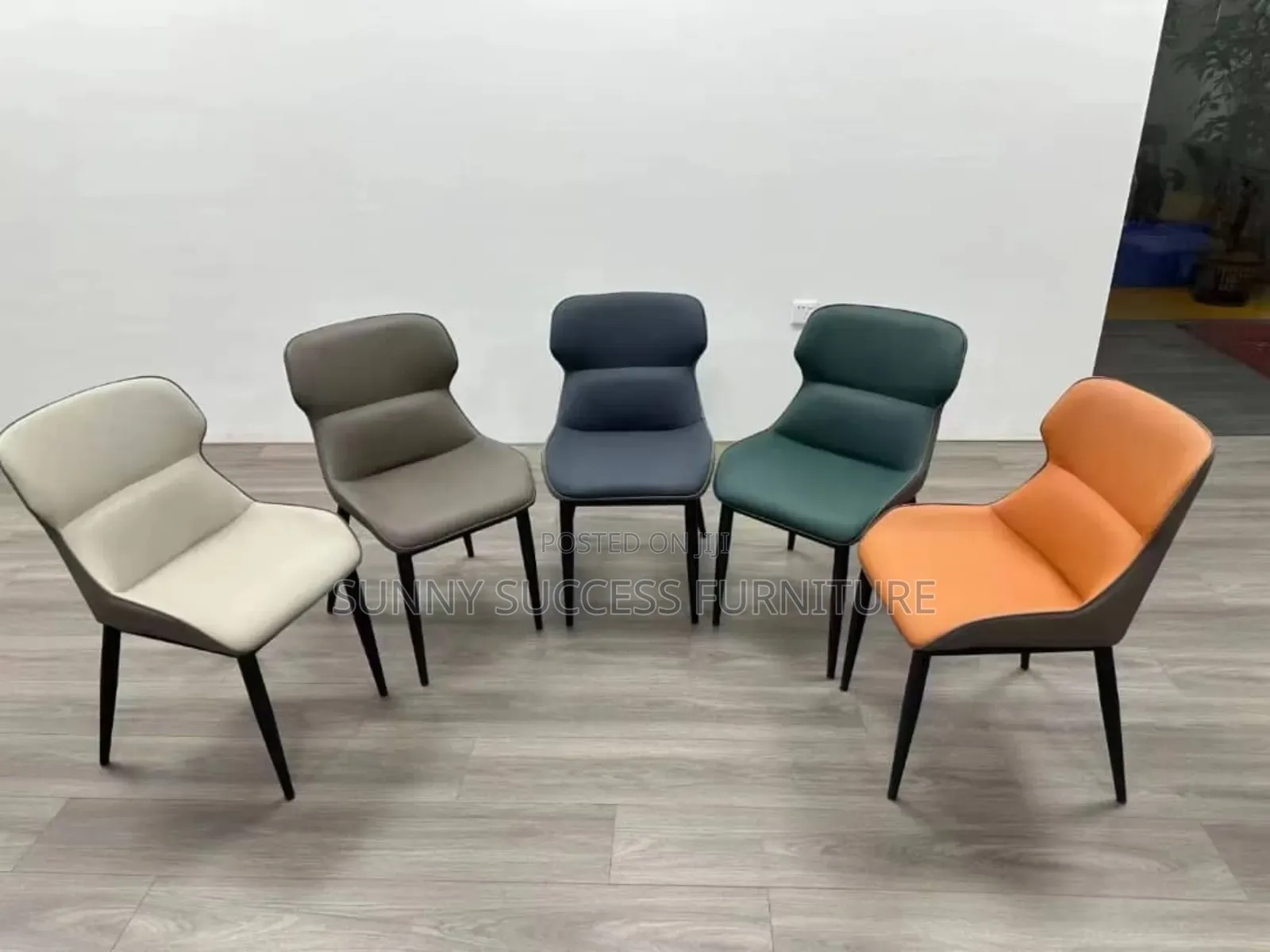 Single Chair
