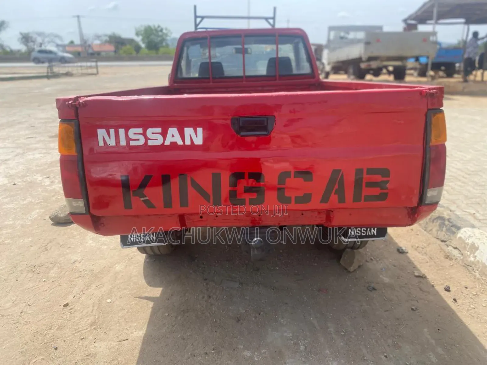 Nissan Pick-Up 2007 Red