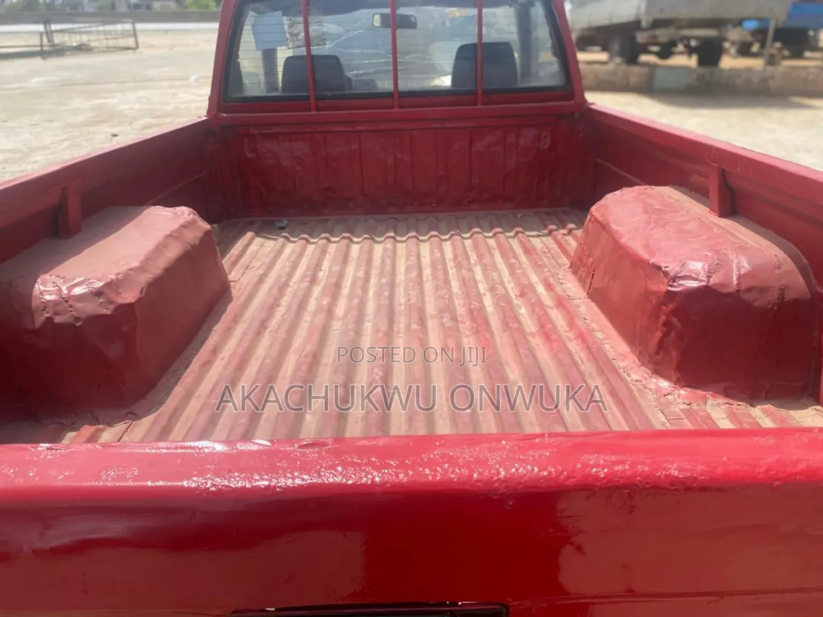 Nissan Pick-Up 2007 Red