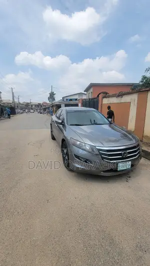 Honda Crosstour 2013 Gray