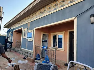 2bdrm Block of Flats in Benin City for sale