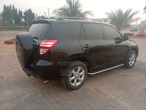 Toyota RAV4 Limited 2009 Black