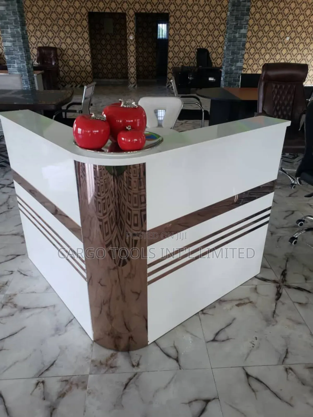 Quality Reception Table 1.2mtr