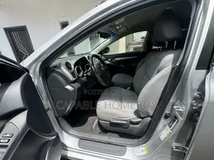 Toyota Matrix 2009 Silver