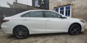 Toyota Camry 2016 White