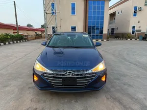 Hyundai Elantra 2020 Blue