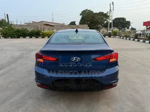 Hyundai Elantra 2020 Blue