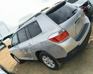 Toyota Highlander 2012 Silver