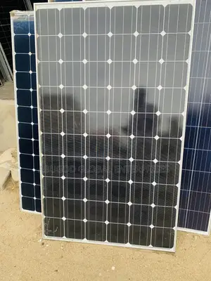 300w Canadian Solar Panel