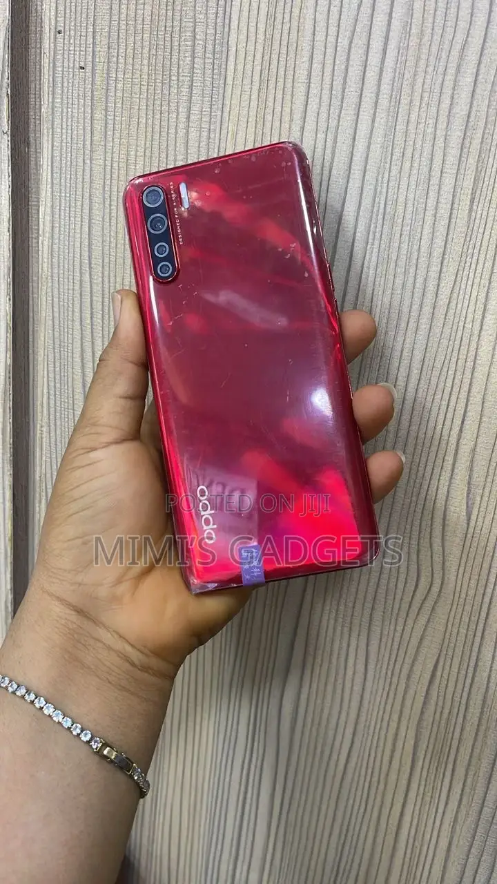 Oppo F15 256 GB