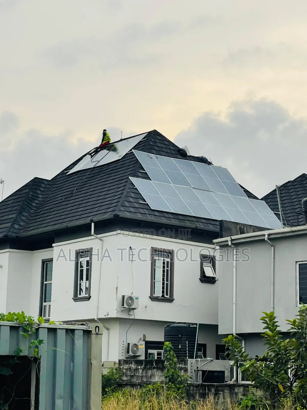 Complete 12kva Capacity With 30kwh Batt. Plus 32panels Installation