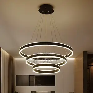 3 Circles Dropping Light