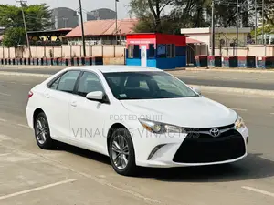 Toyota Camry 2015 White