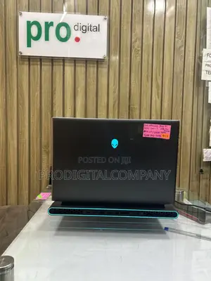 Laptop Dell Alienware M16 R1 64GB Intel Core i9 SSD 2T