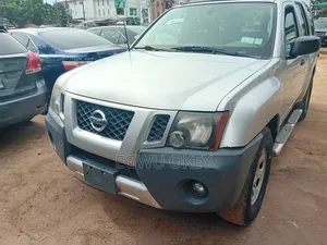 Nissan Xterra 2014 Silver