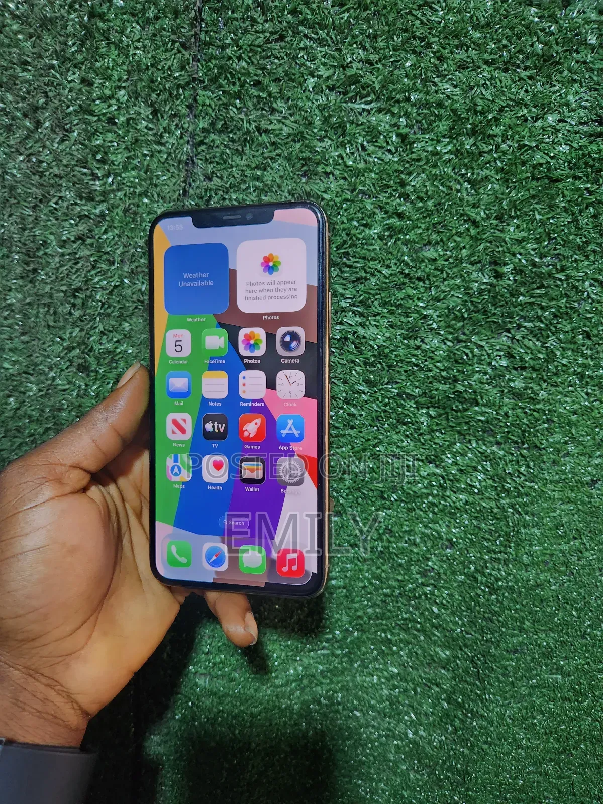 Apple iPhone 11 Pro Max 64 GB Gold