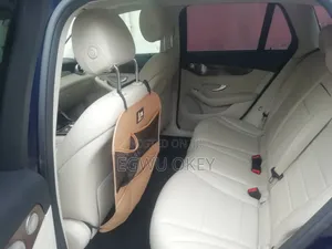Mercedes-Benz GLC-Class 2019 Blue