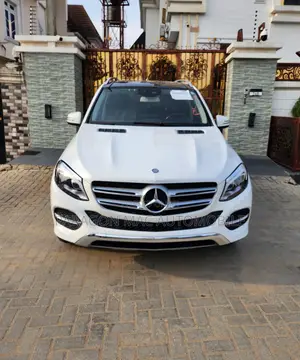Mercedes-Benz GLE-Class GLE 350d 4MATIC 2017 White