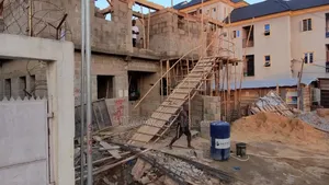Mini Flat in Ikorodu Road / Ilupeju for sale