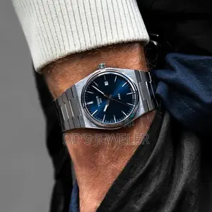 Wristwatch (Tissot)