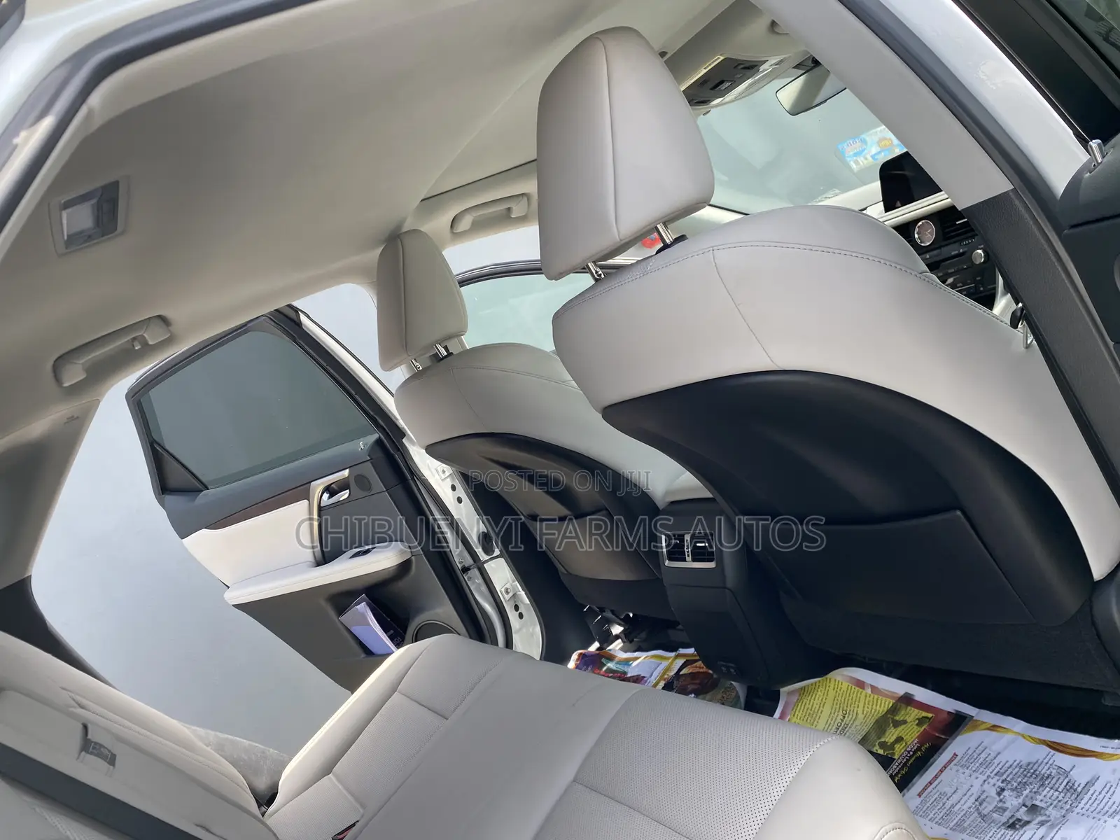 Lexus RX 2022 White