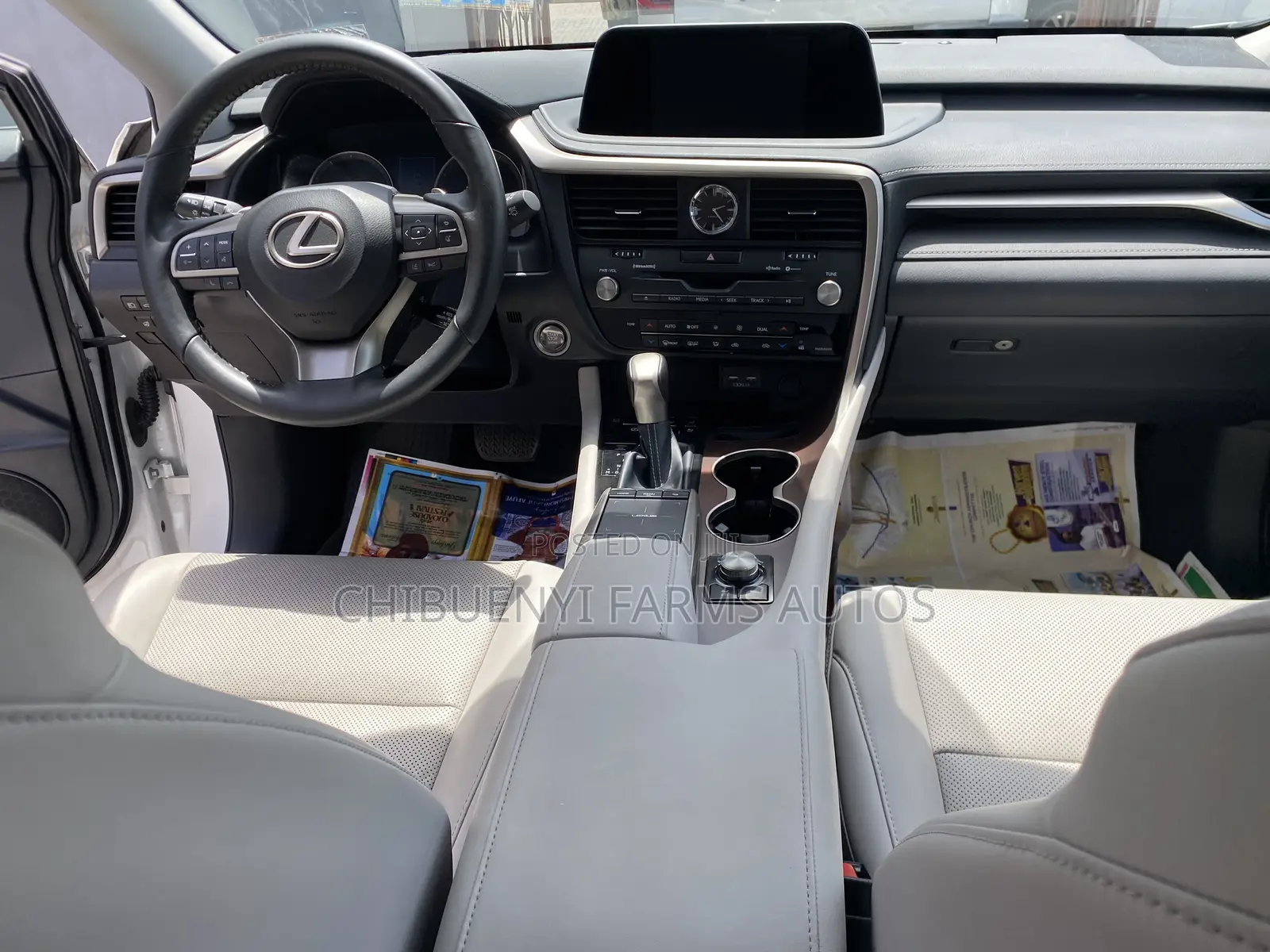 Lexus RX 2022 White