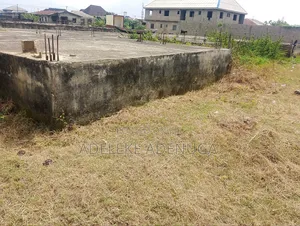 A Plot of Land With a German Foundation