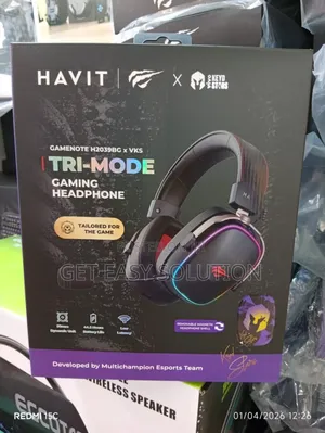 Tri-Mode Gaming Headphones