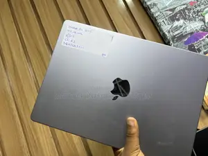 Laptop Apple MacBook Pro 2023 M3 14-inch 8GB Apple M3 SSD 512GB