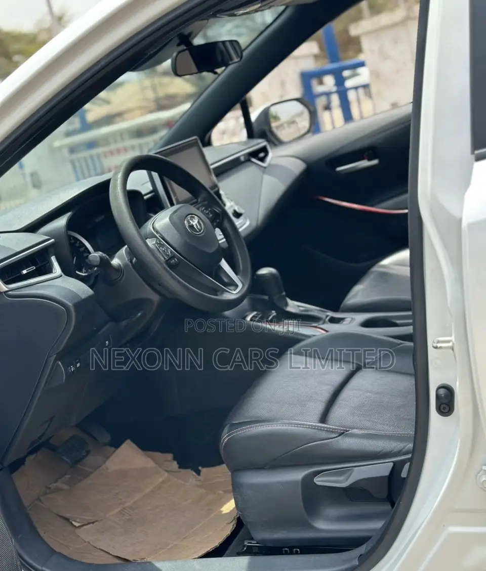 Toyota Corolla 2022 White