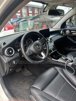 Mercedes-Benz GLC-Class 2017 White