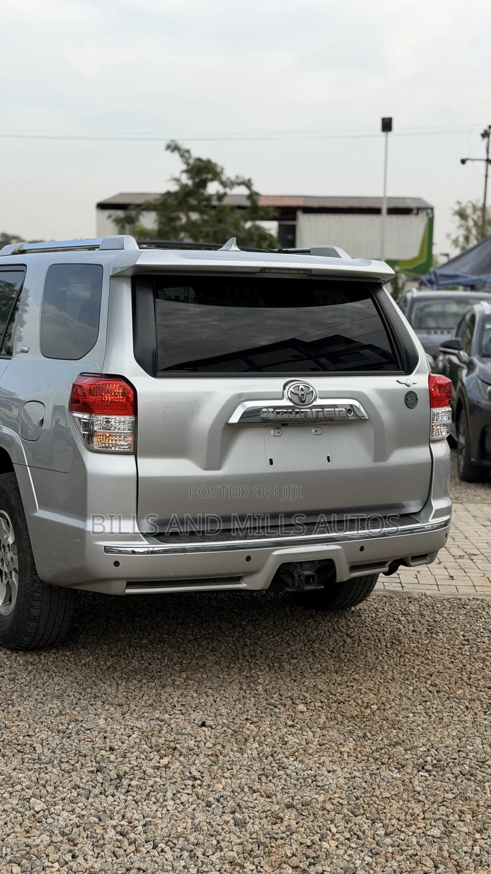 Toyota 4-Runner SR5 4X4 2013 Silver