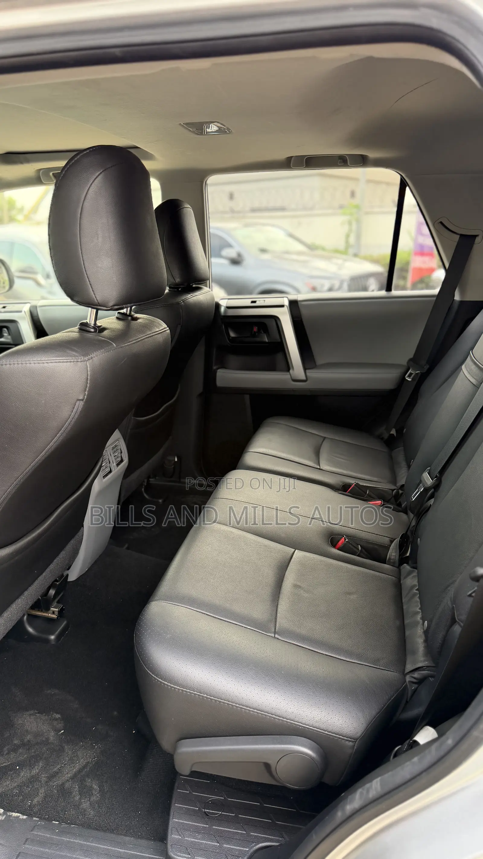 Toyota 4-Runner SR5 4X4 2013 Silver