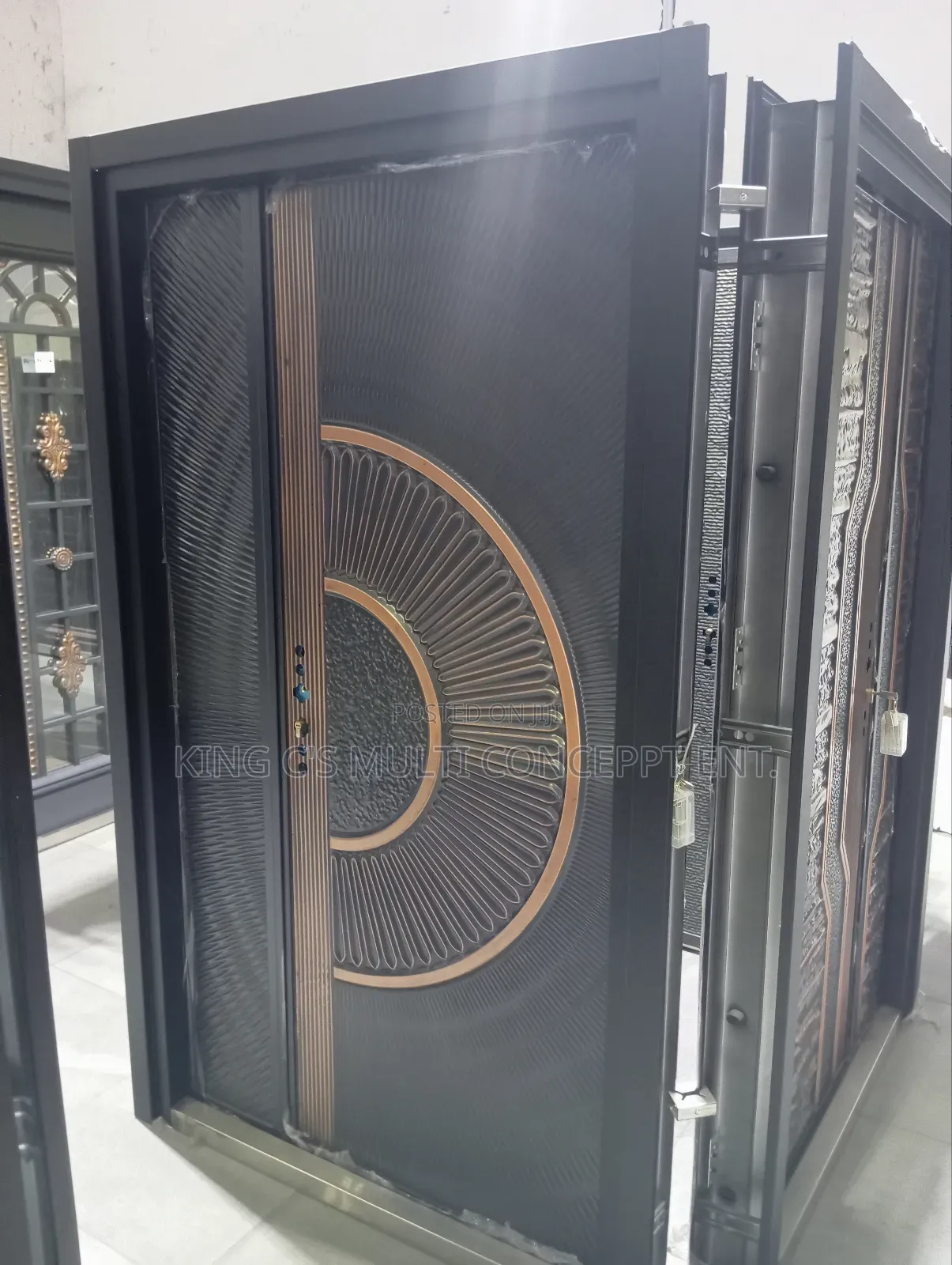 Special 4ft Casted Luxury Security Door