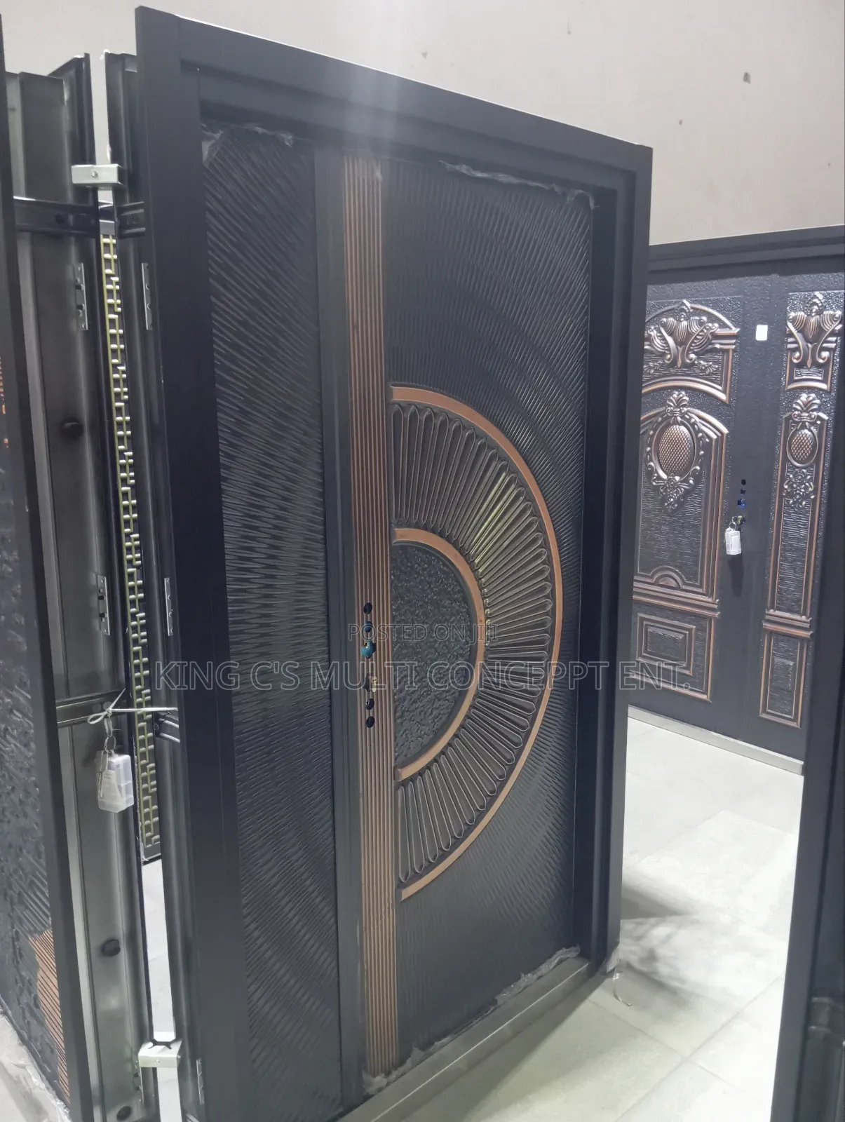 Special 4ft Casted Luxury Security Door