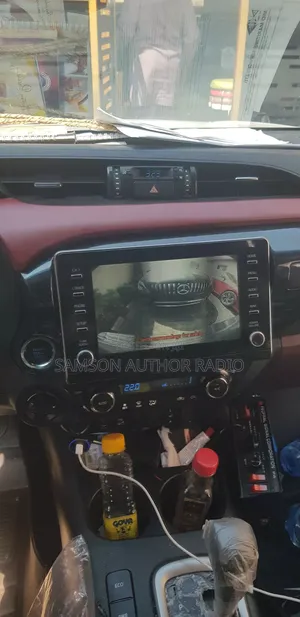 Factory Followcome Navigation Radio Screen Toyota Hilux 2024