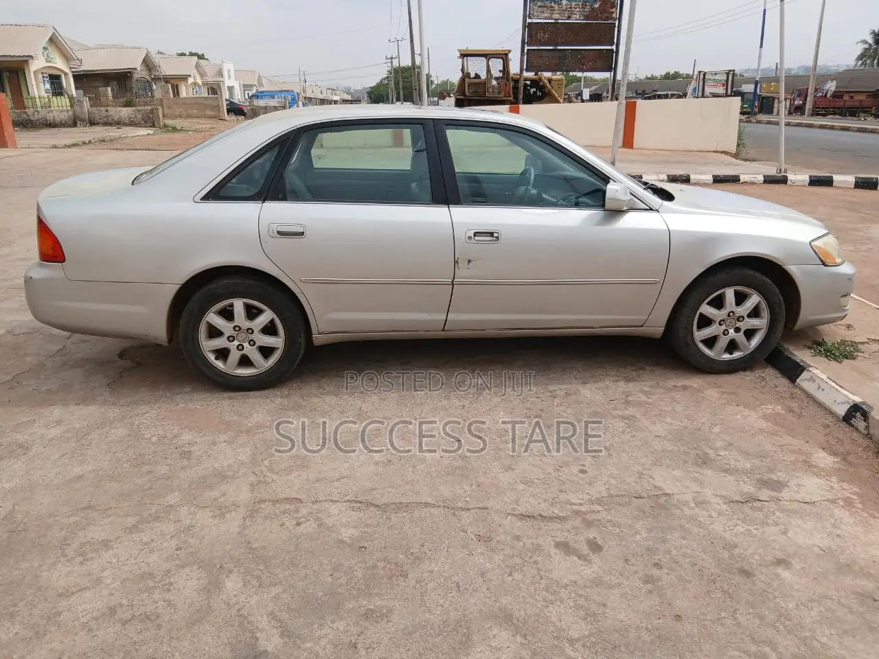Toyota Avalon 2002 Silver
