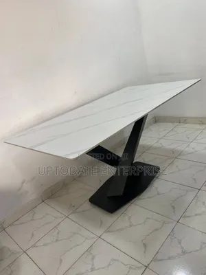 Stylish Single Dining Table