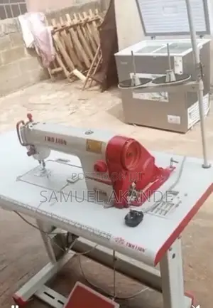 Industrial Sewing Machine