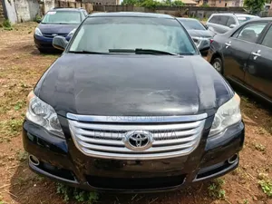 Toyota Avalon Limited 2010 Black