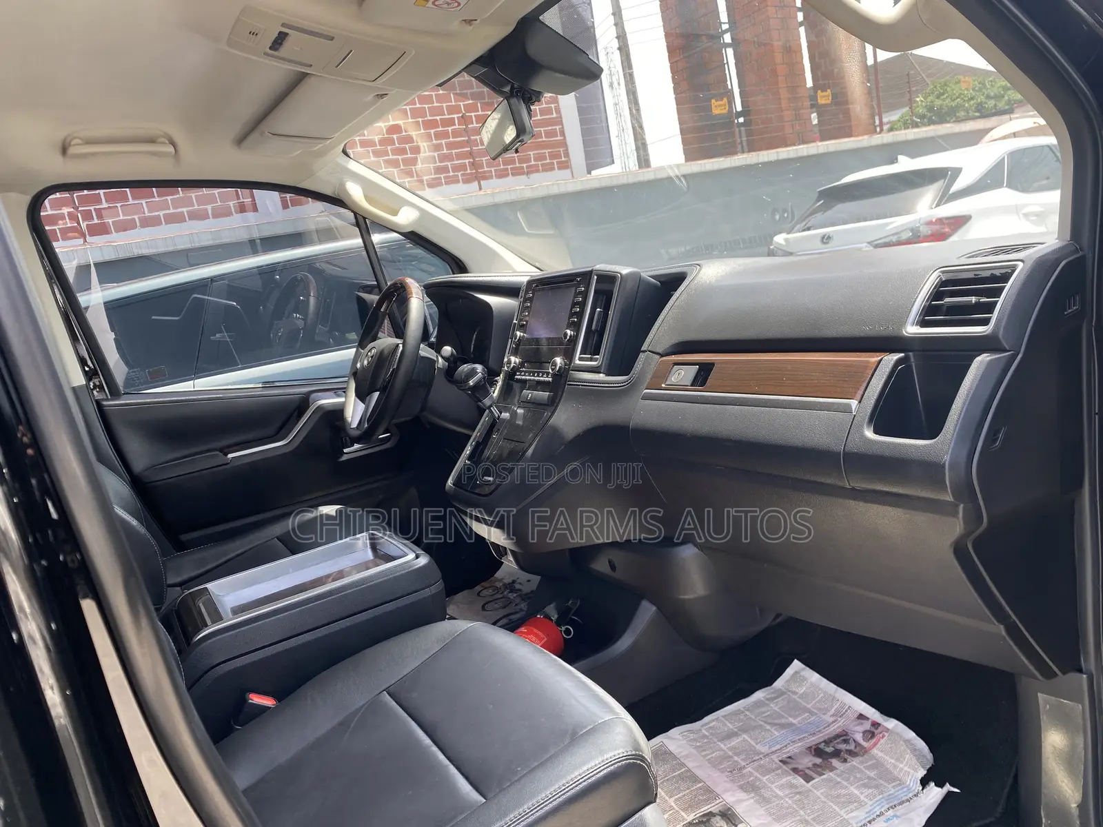 Toyota Granvia 2022 Black
