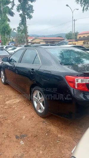 Toyota Camry L 4dr Sedan (2.5L 4cyl 6A) 2014 Gray