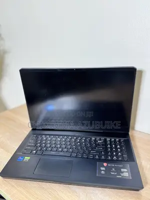 Laptop MSI Raider GE76 12UGS 16GB Intel Core i7 SSD 1T