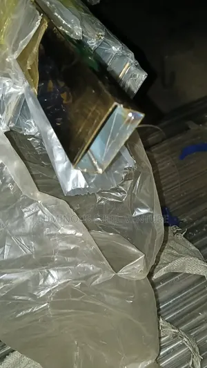 Get Your Gold Pipe 25x50 1.5 Thickness 304 Sus