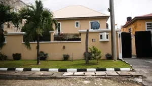 Furnished 4bdrm Duplex in Lekki Phase 1 for rent